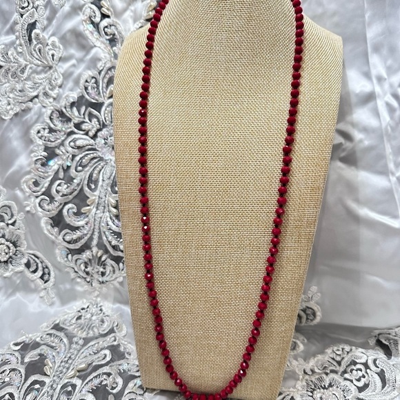 Women’s Necklace Glass Beads Red Faceted Hand Knotted Over The Head 4145 Y - Picture 3 of 9